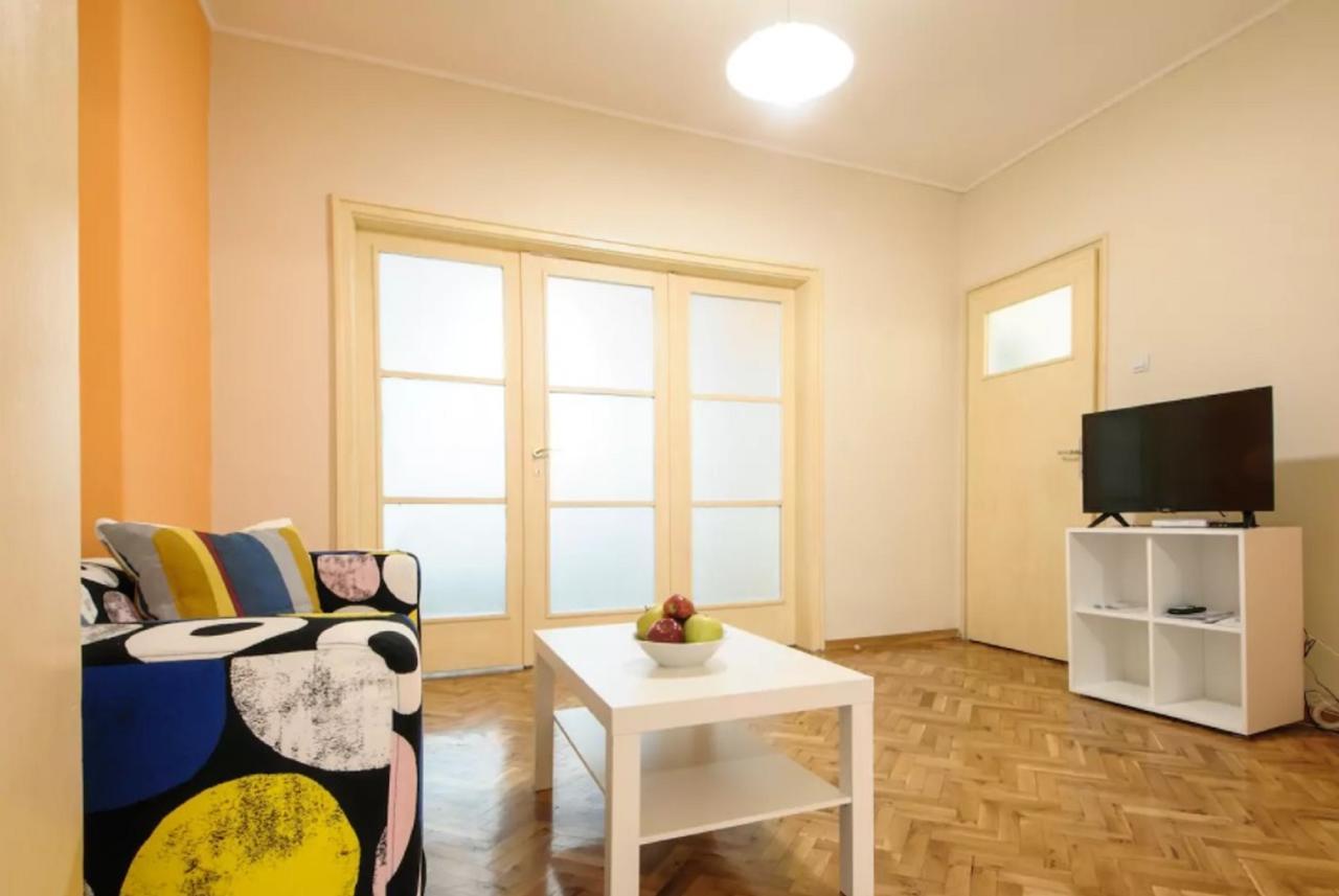 Urban Stay Apartment Sofia Extérieur photo